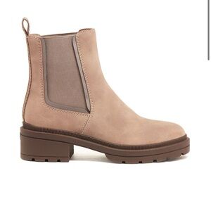 Rocket Dog Iggie Tan Taupe Chelsea Boots Size 7.5